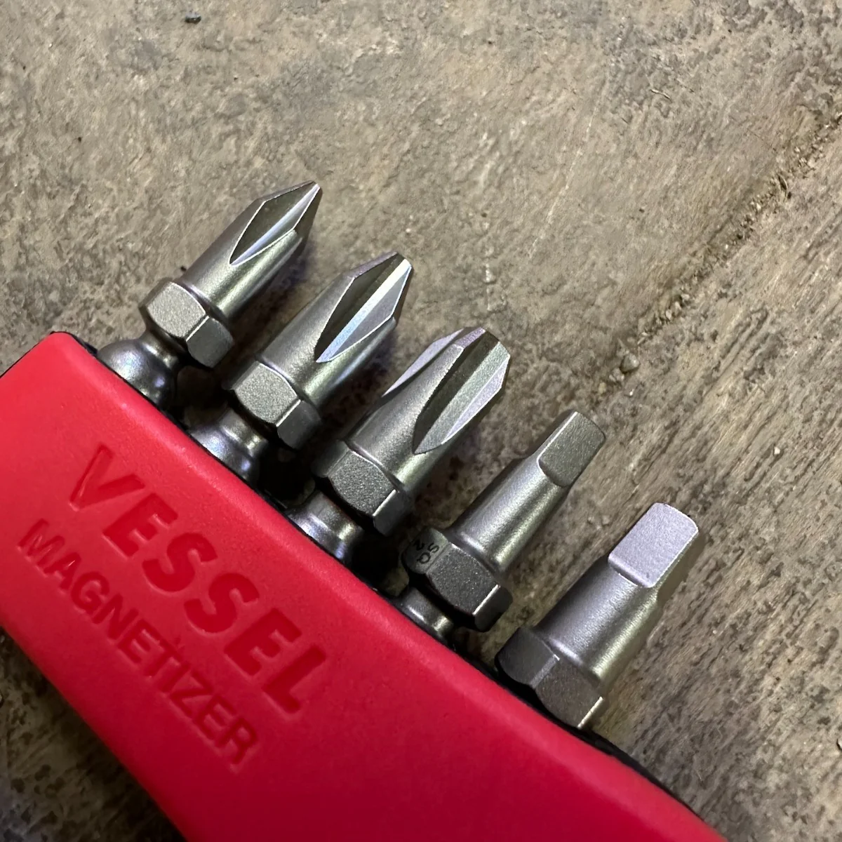 5 Pc Vessel Impact Ball Torsion Bits Assorted w/ Mag Charge Holder (IBMG30K001) - Image 2