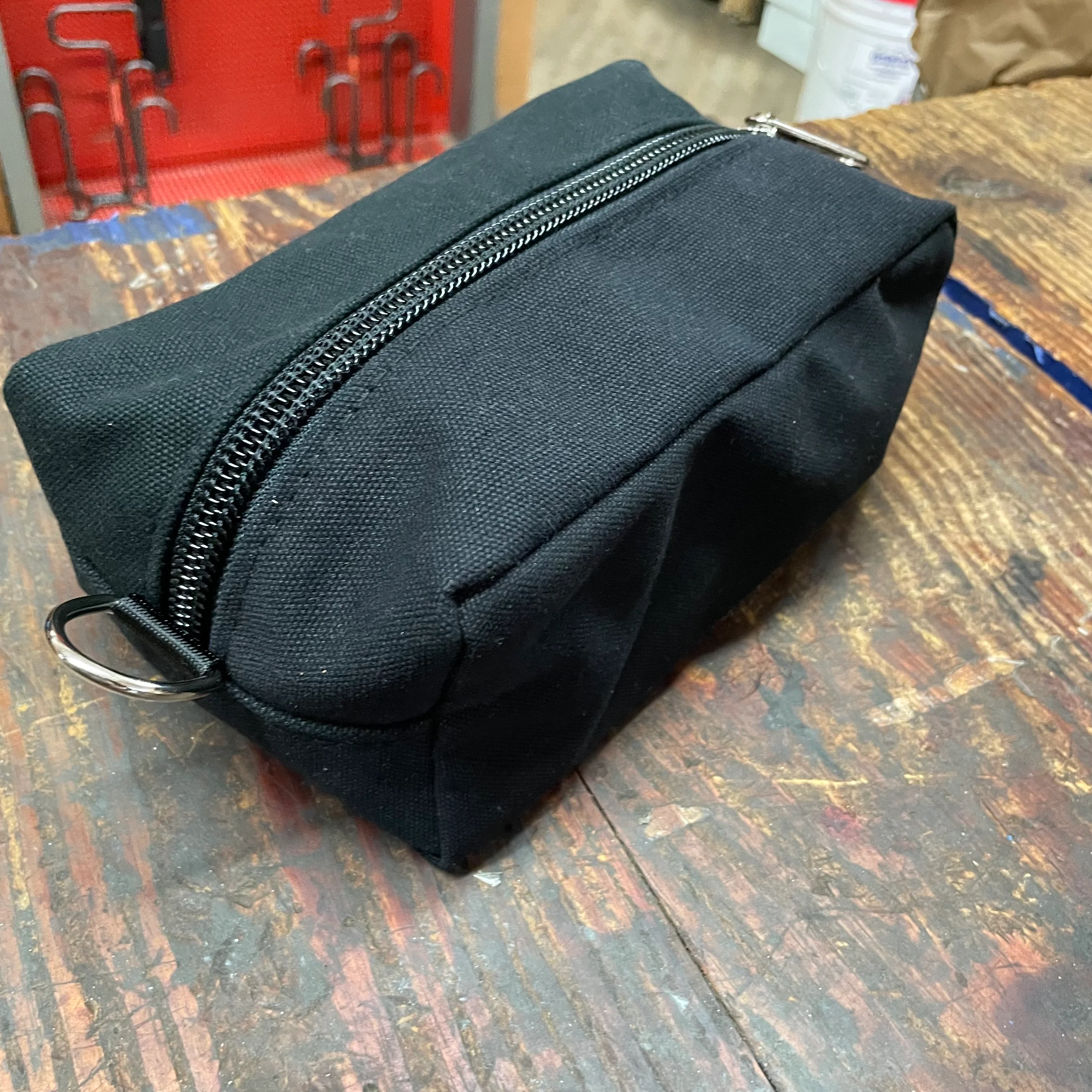Beckel Canvas Black Necessities Bag (CL412NIT) - Image 3