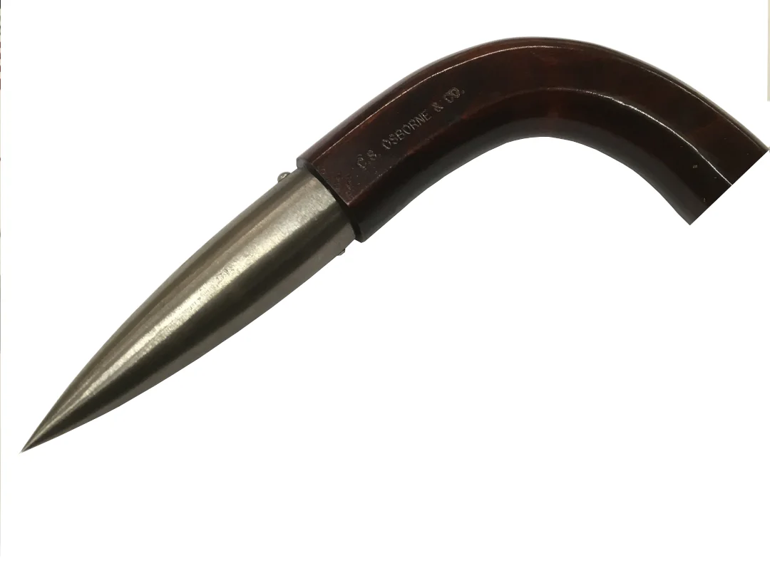 C.S. Osborne Wooden Handle Dibble (218) - Image 4