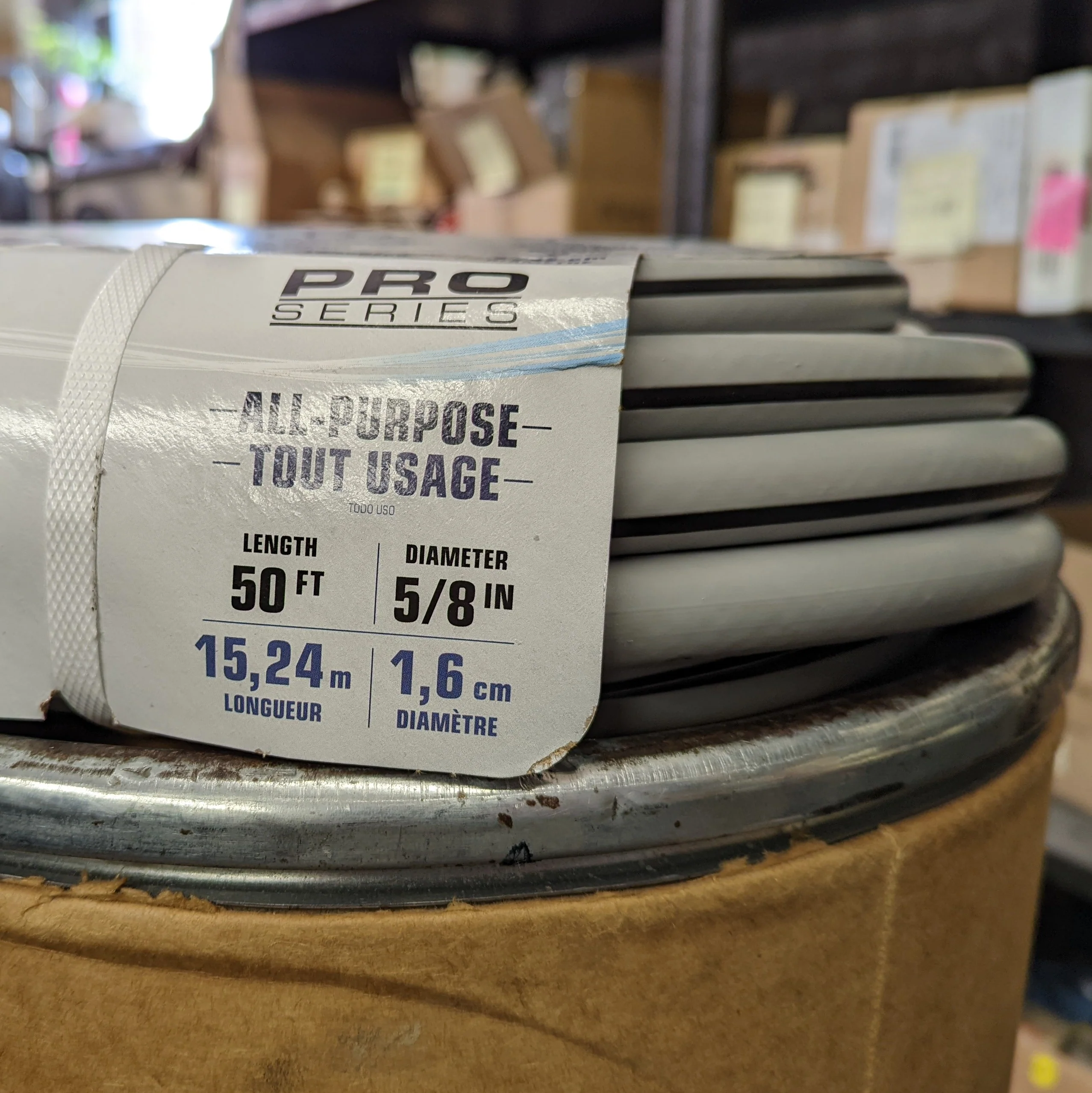 Contractor Grade Rubber/Vinyl 5/8" x 50' Water Hose, 6 ply, 250 psi (MDCG5850GYBK) - Image 2