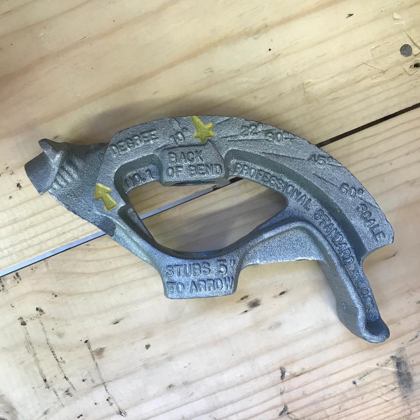 Klein Conduit Bender Head 1/2 in. EMT 3/4 in. IPS Handle Malleable Iron (51201) - Image 2