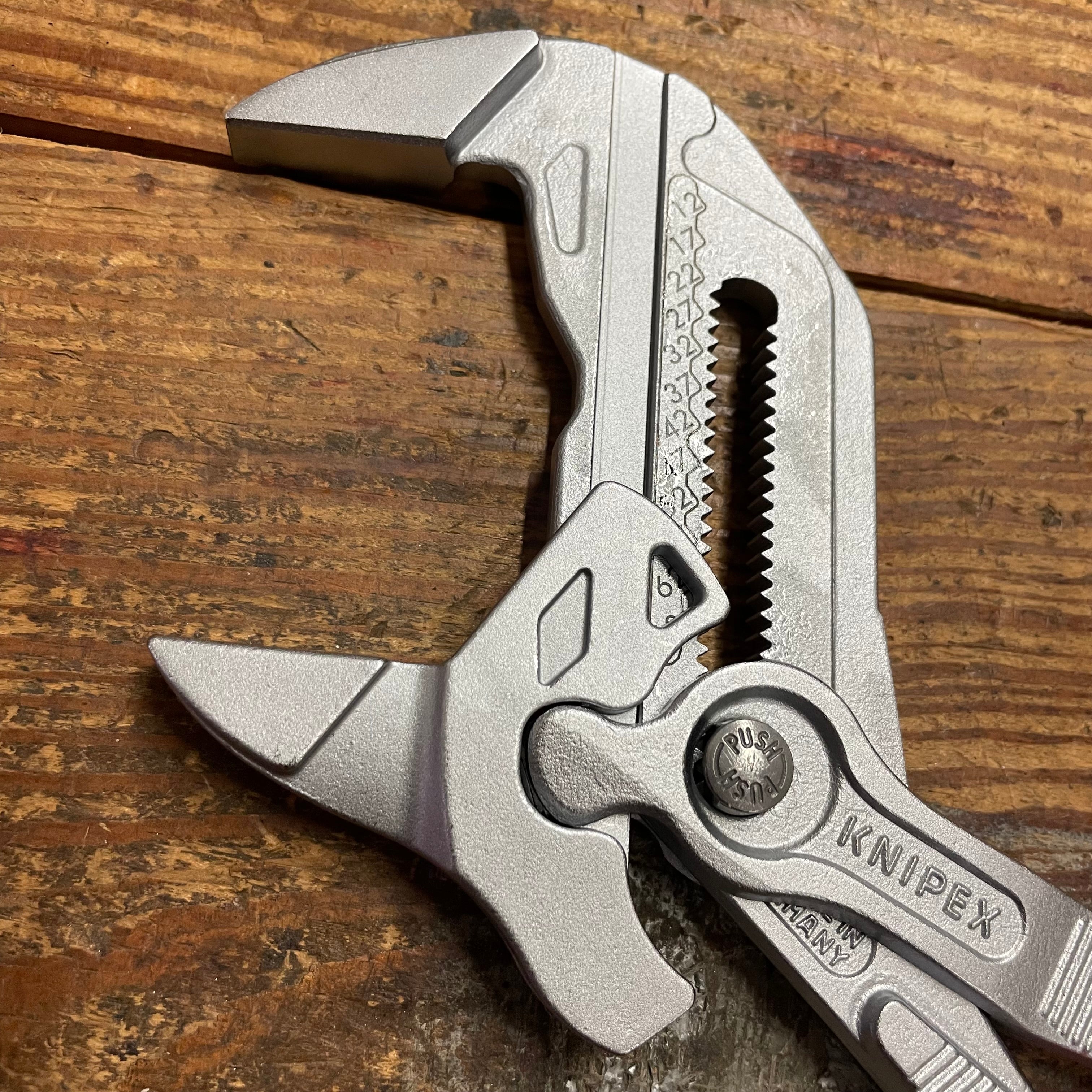 Knipex 12" Pliers Wrench (8603300) - Image 3