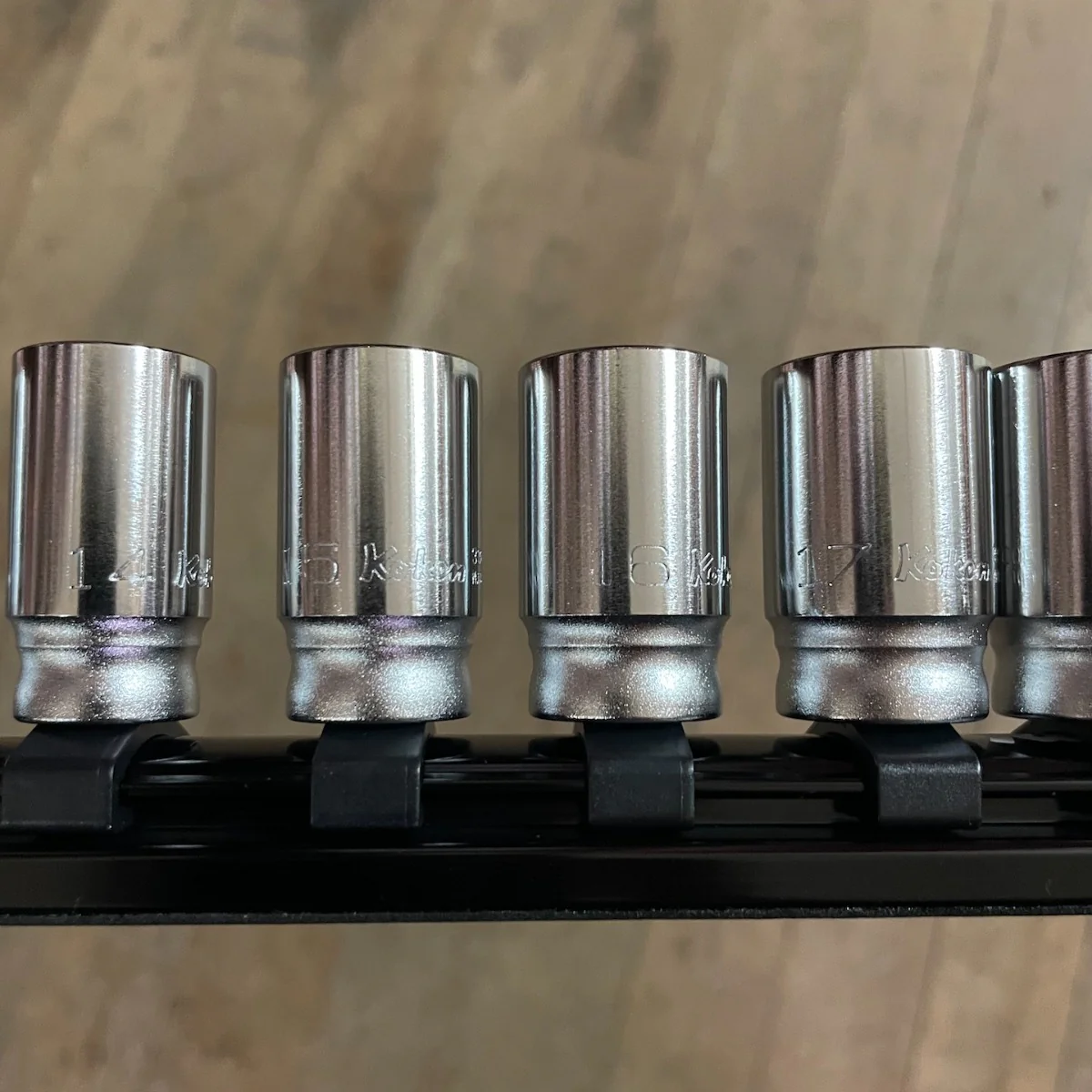 Koken 3/8" Drive Z-Series Semi-Deep 7 to 19MM 6 Point Socket Set (RS3300XZ/12) - Image 2