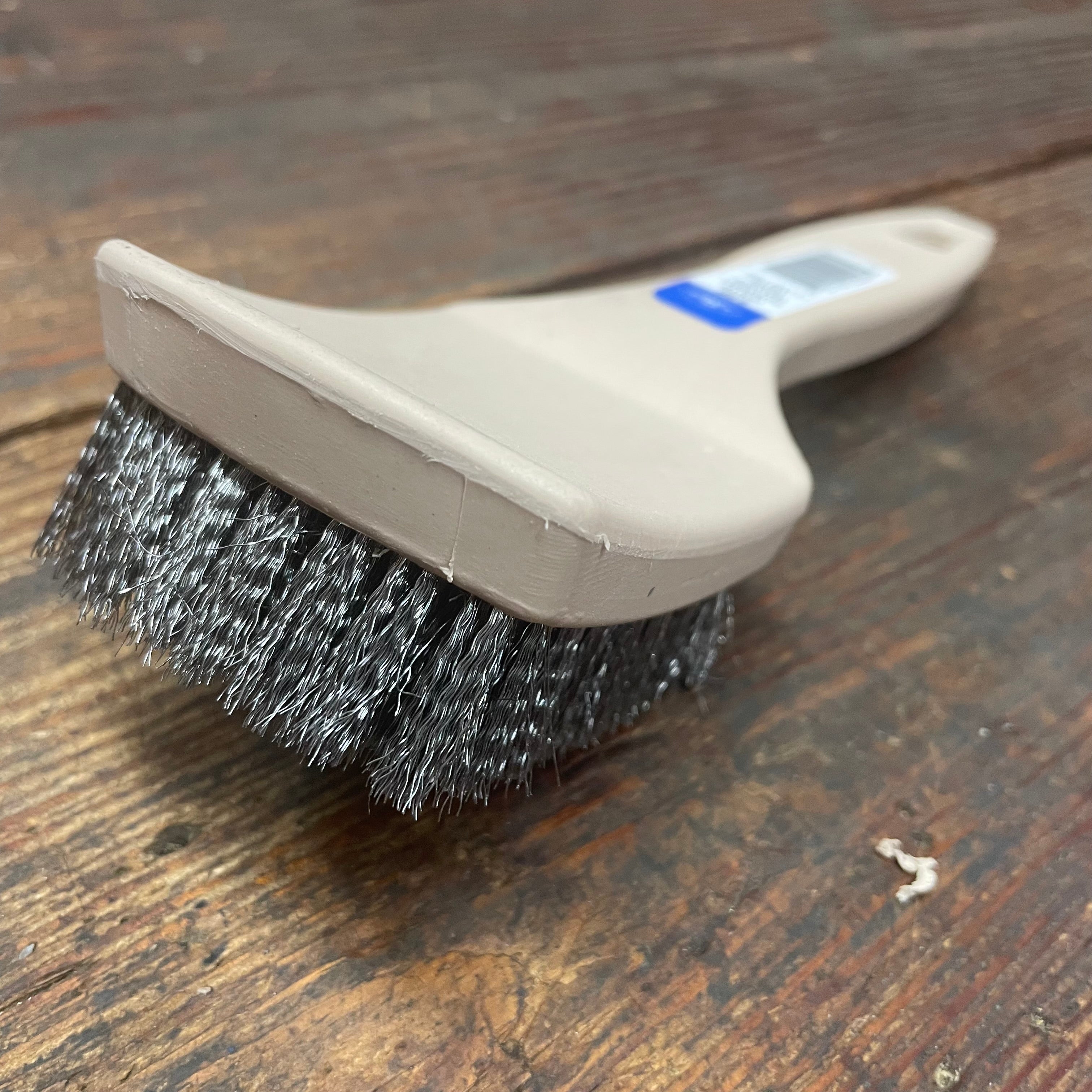 Magnolia Plastic Handled Galvanized Steel Wire Brush (6-SP) - Image 2