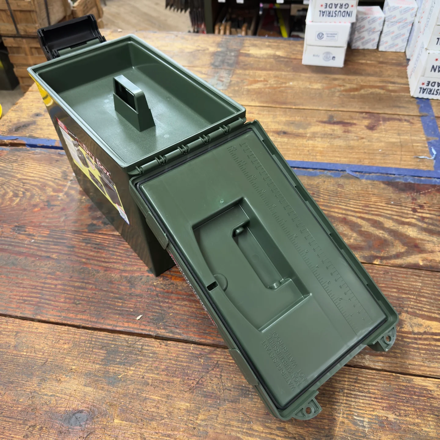 MTM Sportsmen's Plus Utility Dry Box (SPUD2-11) - Image 6