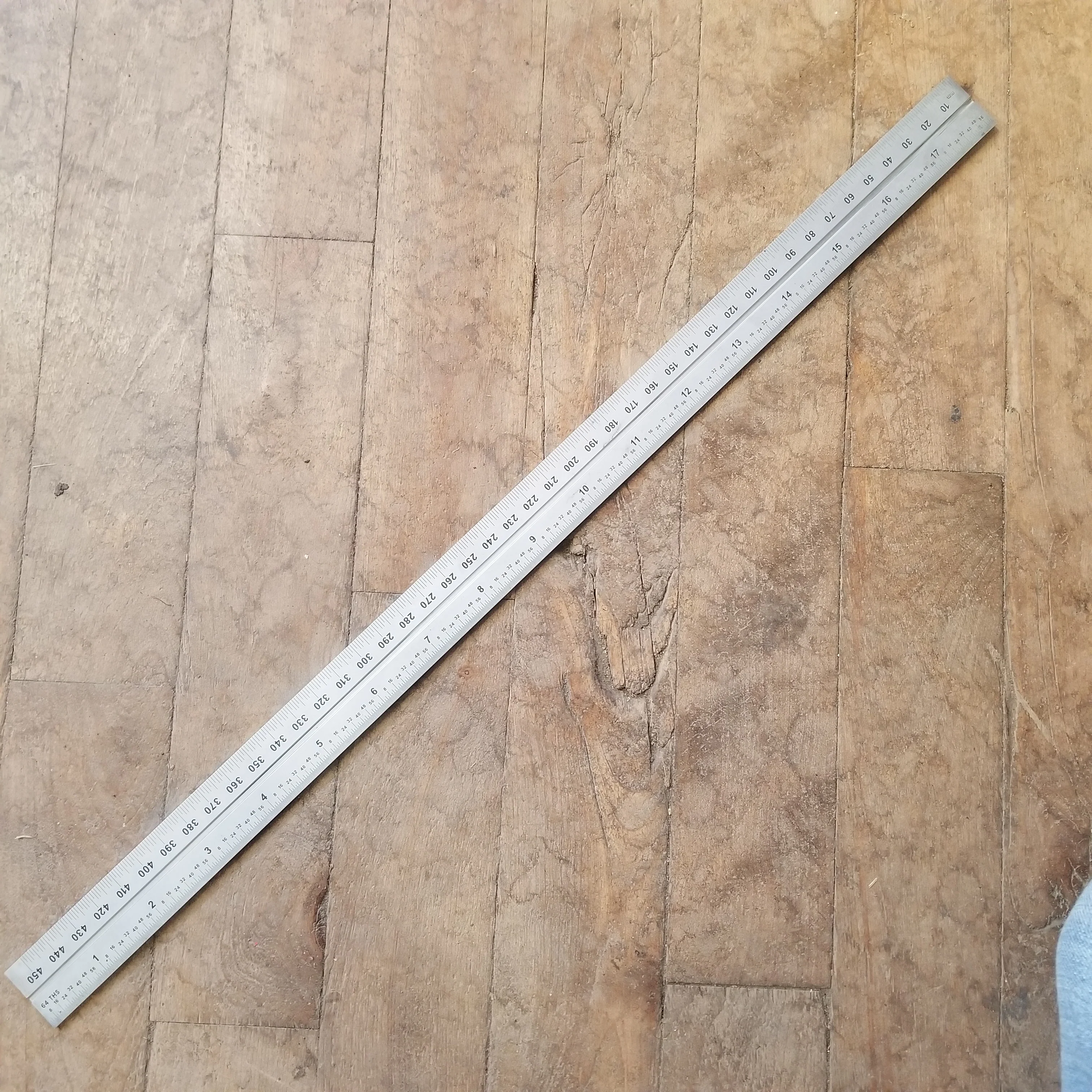 PEC 18" E/M Grooved Rule (32nds/0.5mm & 64ths/1mm) w/ Blemish (7187-018) - Image 2