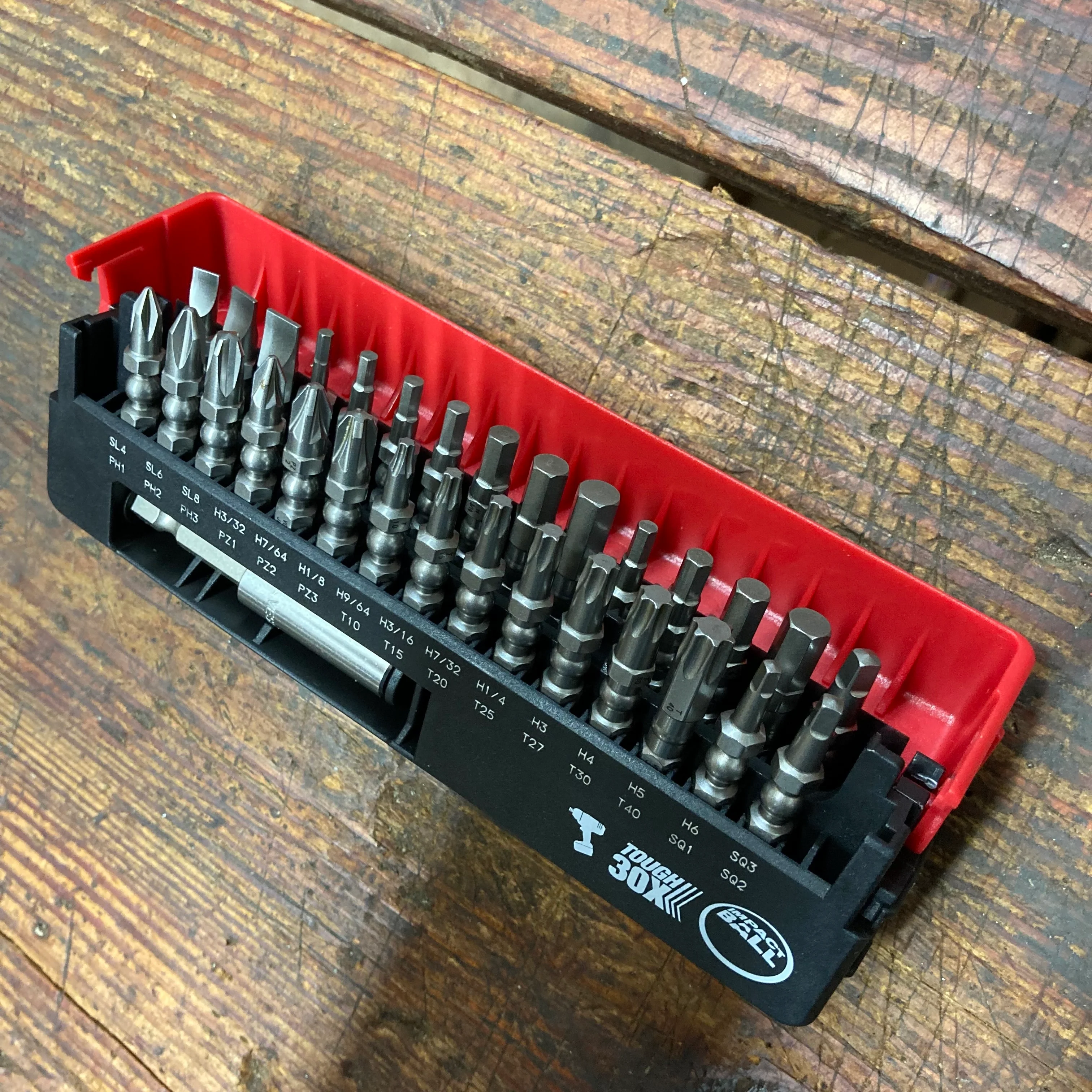 Vessel 31-PC Impact Bit Set w/ Case and Magnetic Bit Holder (IB31P02U) - Image 4